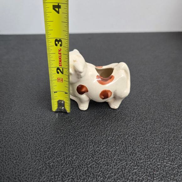 Vintage Cow Ceramic Toothpick Holder – Retro Farmhouse Kitchen Decor - Picture 6 of 7
